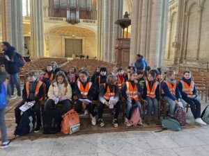 Temps de prière à la Cathédrale de Poitiers